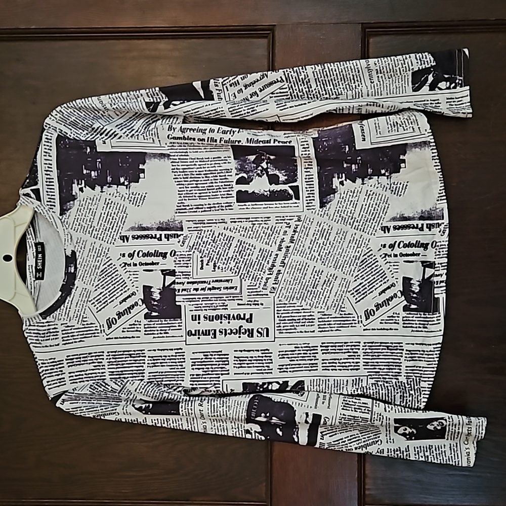 EUC Shein Black & White Newspaper Print Top - Size M